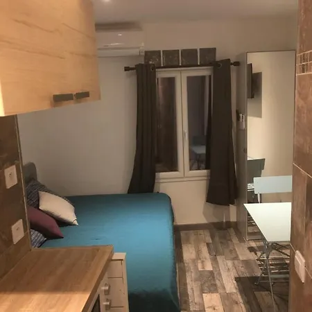 Logement Renove Proche Du Port * Nicea