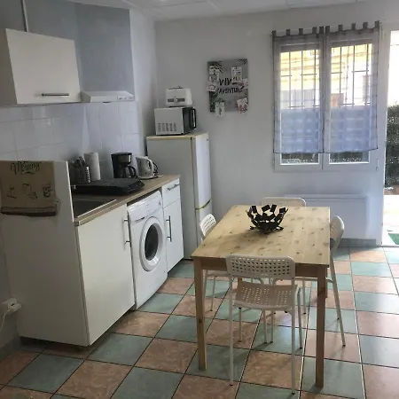 Logement Renove Proche Du Port